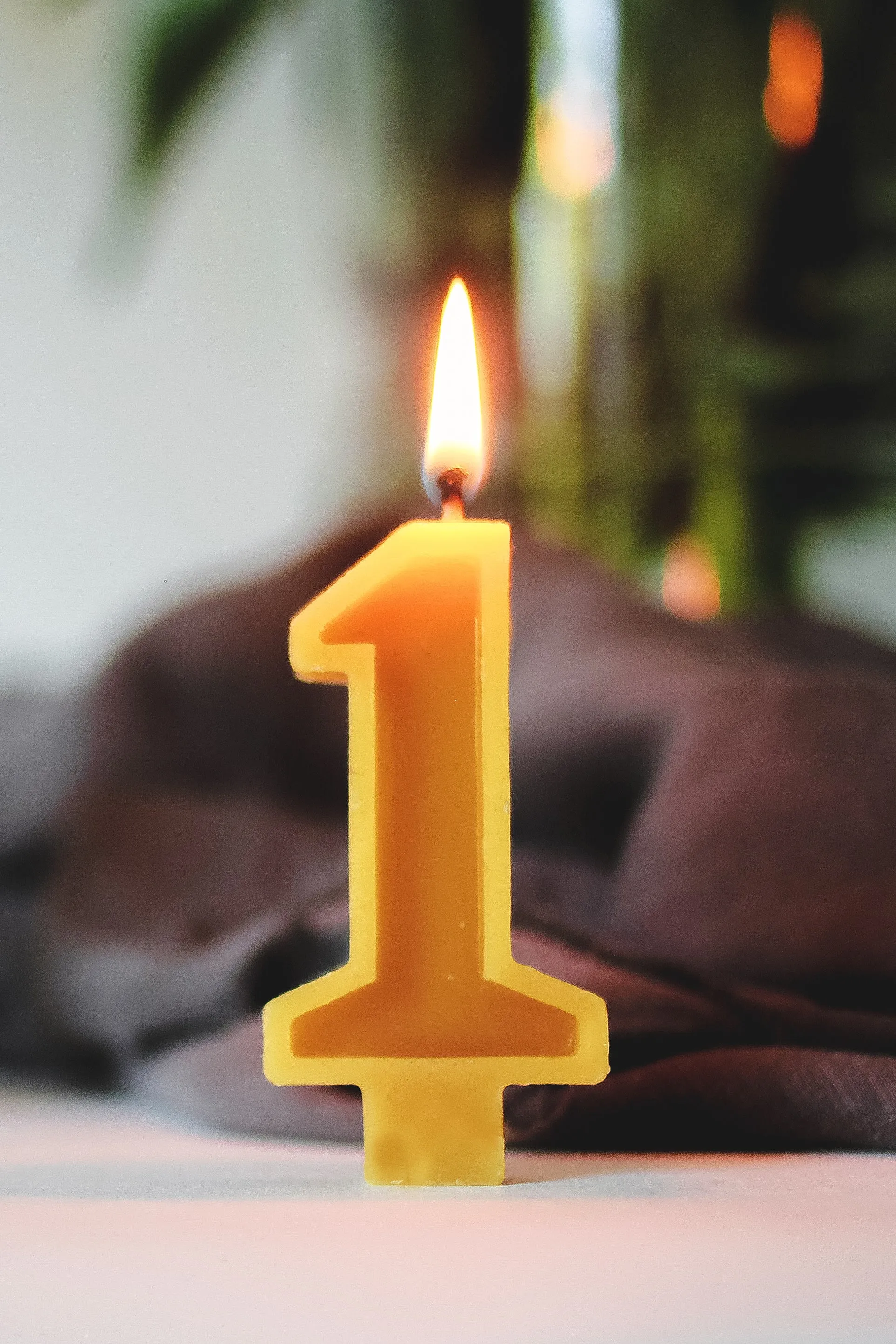 Beeswax Number Candles | Wholesale