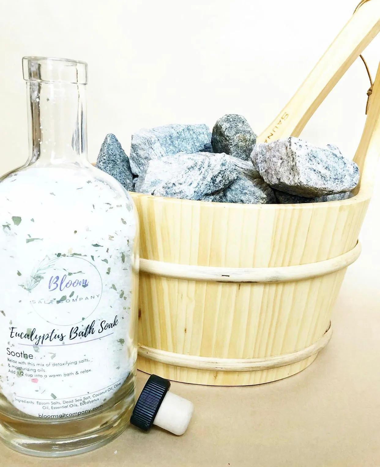 Bloom Salt Soaks