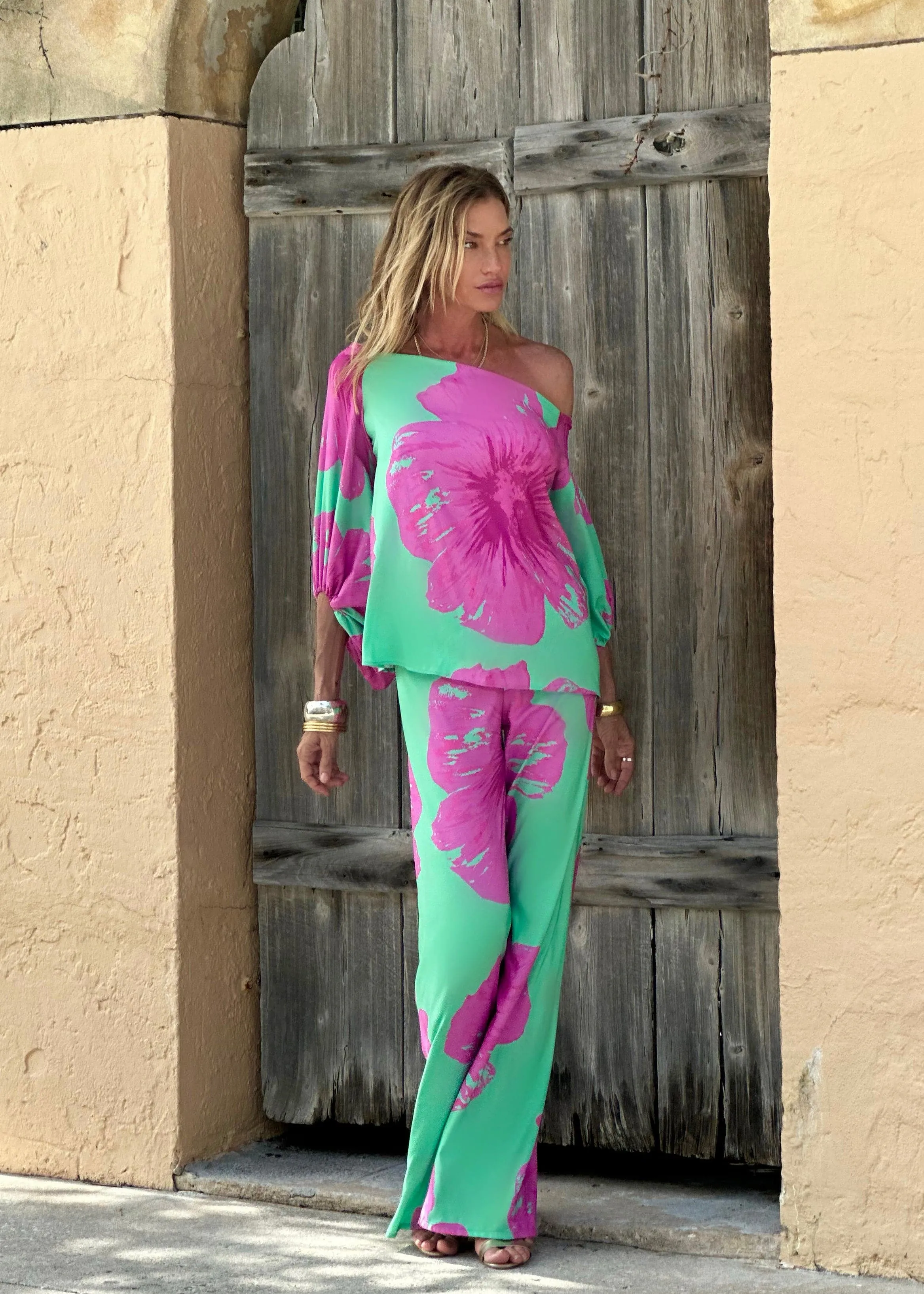 Briana Top Magenta Hibiscus