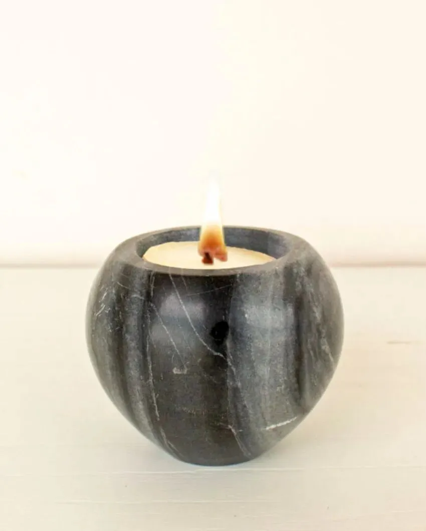 Elongated Concave Marble Candle | 6.99 x 5.08 cm / 2.75 x 2 inches