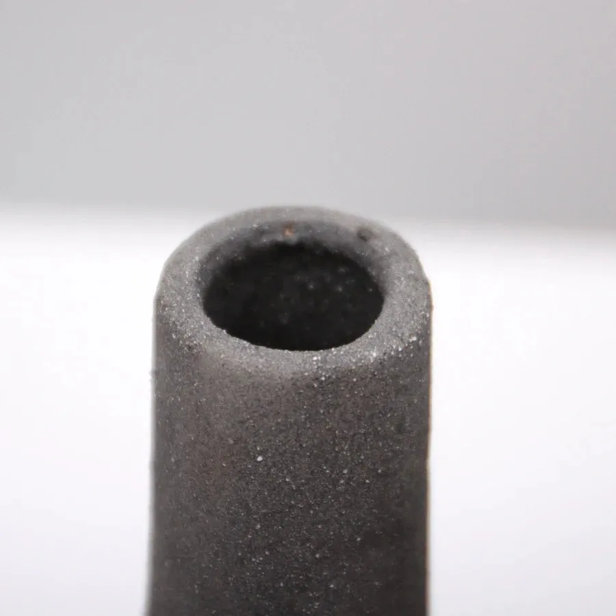 Emilio Vase | Matt Black