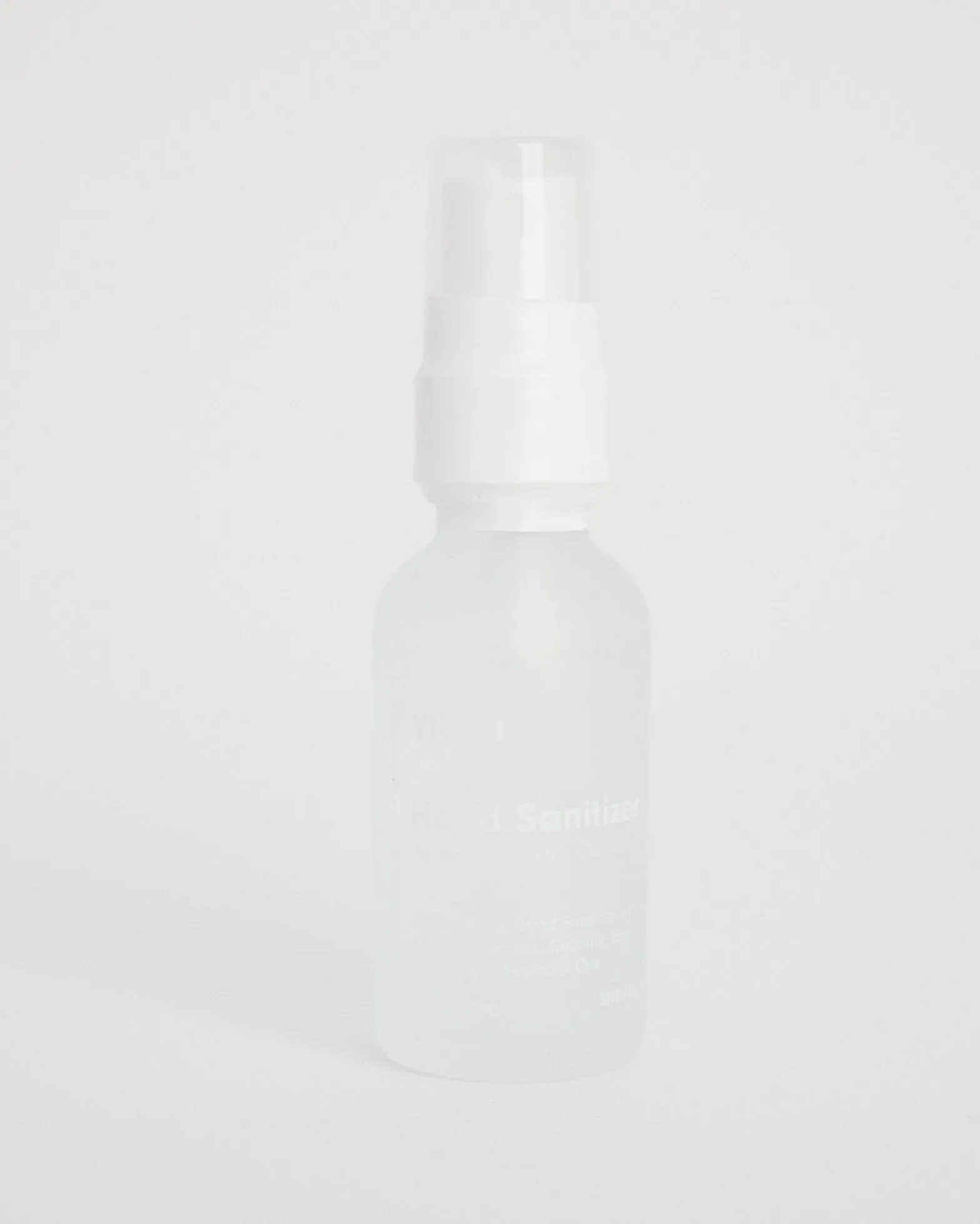Hand Sanitizer Spray in Bergamot/Chamomile 1oz