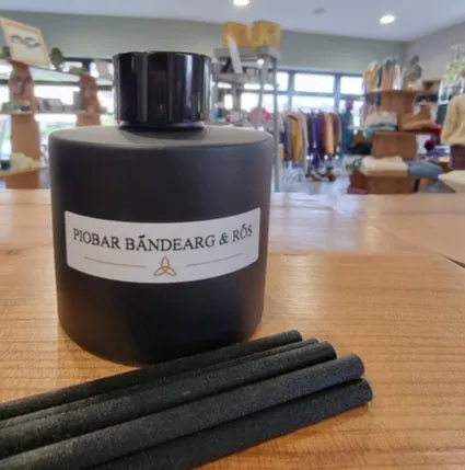 Étaín Ireland Diffuser Piobar Bándearg & Rós / Pink Pepper & Rose