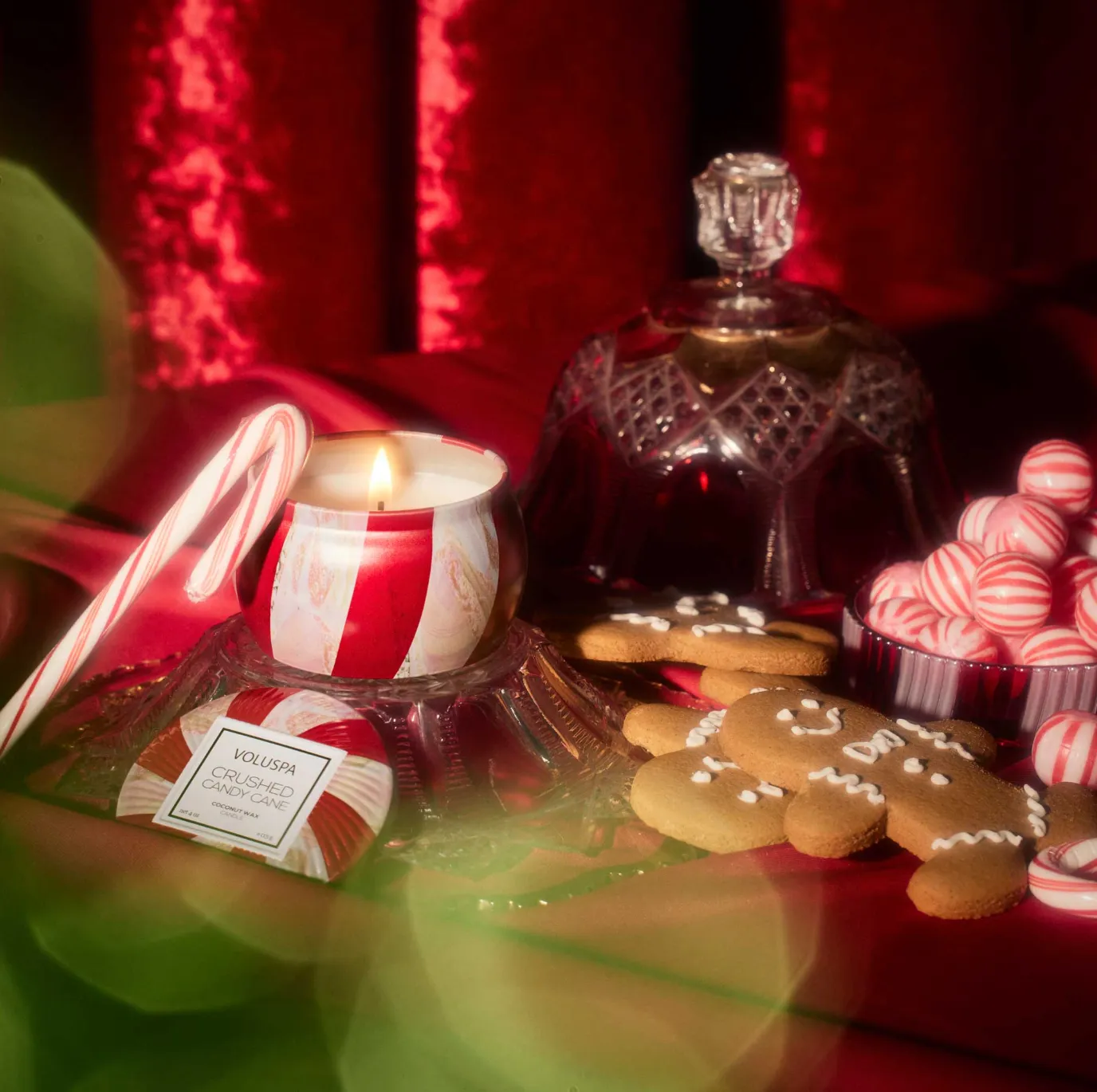 Voluspa Crushed Candy Cane Mini Tin Candle