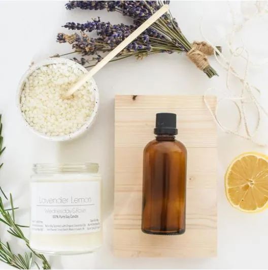 W R White Label Candles | 16oz